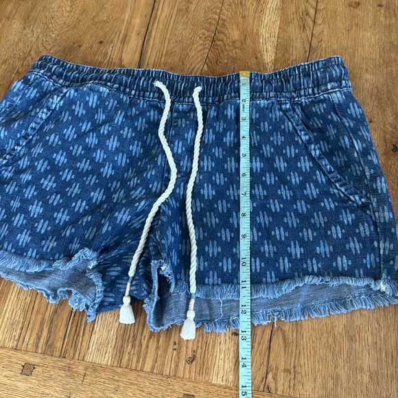 LOFT Ikat Cotton Linen Drawstring Shorts - Picture 5 of 9
